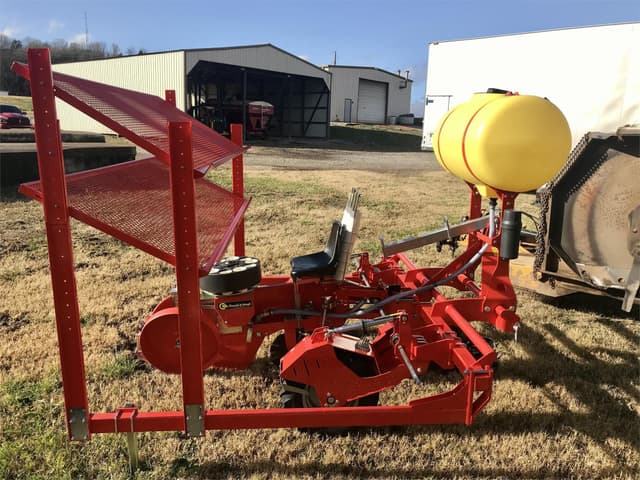 Image of Mechanical Transplanter 94 equipment image 2
