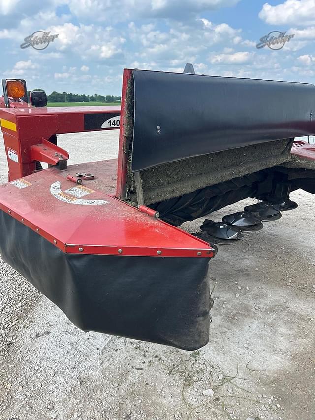 Image of New Holland 1409 equipment image 1