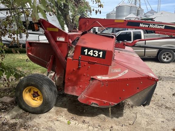 Image of New Holland 1431 equipment image 2