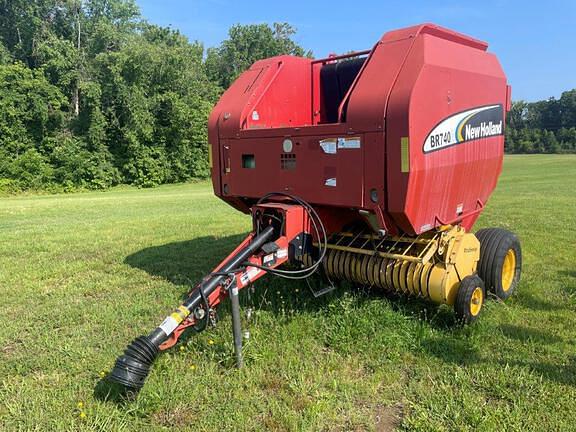 Image of New Holland BR740A Primary image