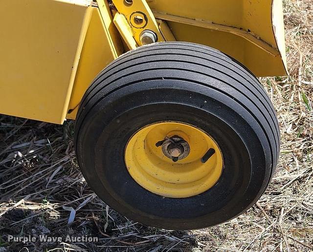 Thumbnail image New Holland 575 29