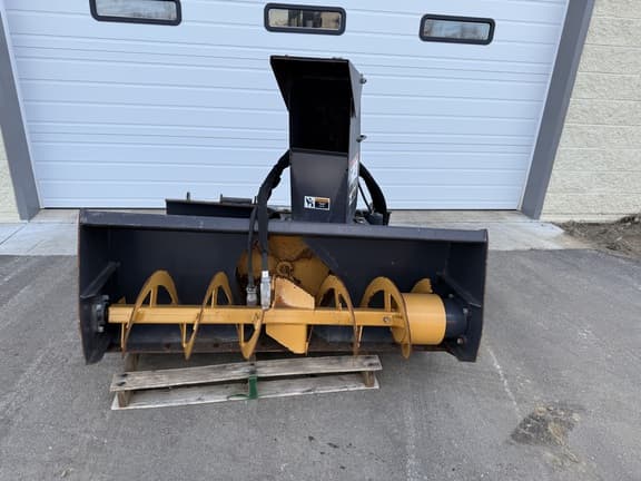 Image of New Holland Snow Blower equipment image 2