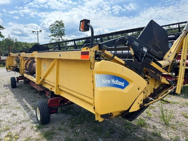 Image of New Holland 74C equipment image 4