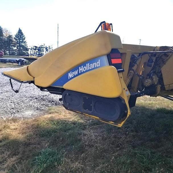 Image of New Holland 98C equipment image 3