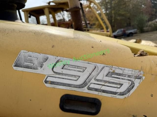 Image of New Holland B95 equipment image 2