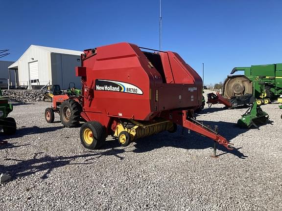 Image of New Holland BR780A Primary image