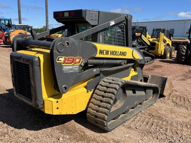 Image of New Holland C190 equipment image 4