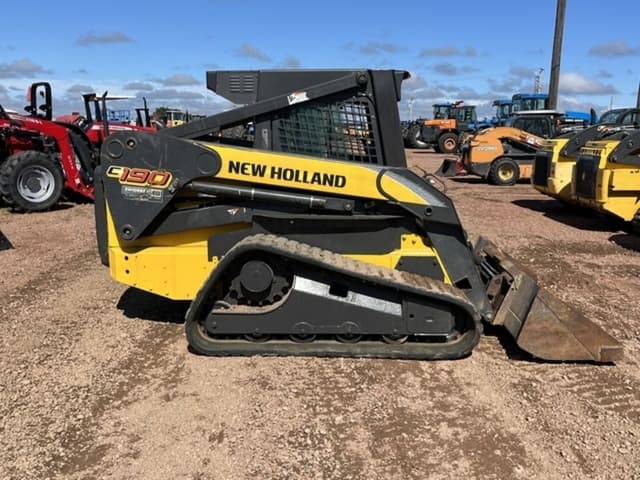 Image of New Holland C190 equipment image 3