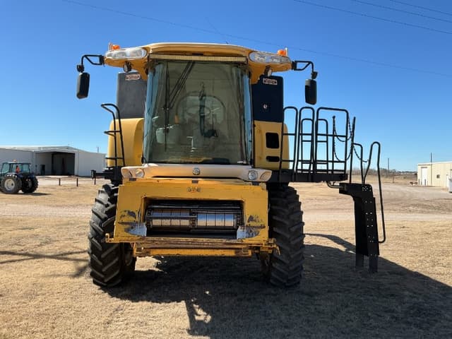 Image of New Holland CR970 equipment image 1