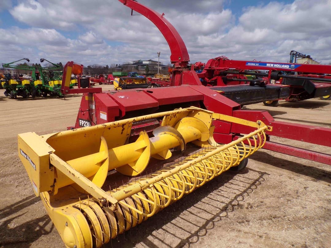 Image of New Holland FP230 Primary image