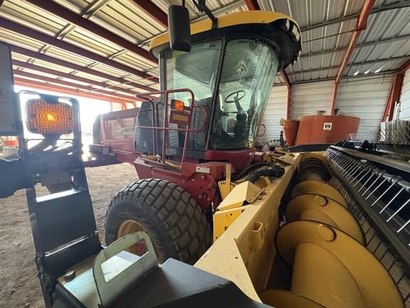 Image of New Holland HW325 equipment image 2
