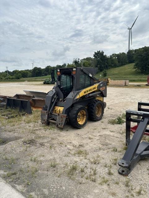 2007 New Holland L150 Equipment Image0