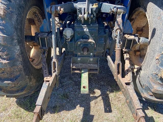 Image of New Holland T2420 equipment image 4