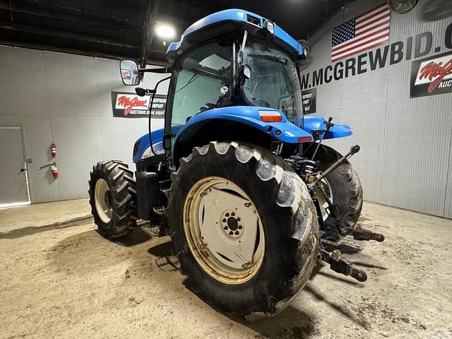 Image of New Holland T6030 Plus equipment image 2