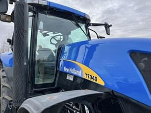 Main image New Holland T7040 8