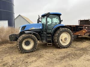 2007 New Holland T7050 Image