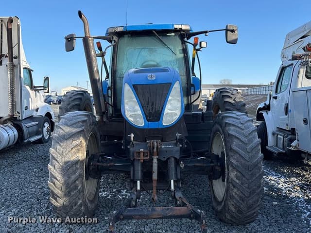 Image of New Holland T7060 equipment image 1