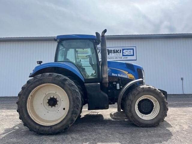Image of New Holland T8030 equipment image 1
