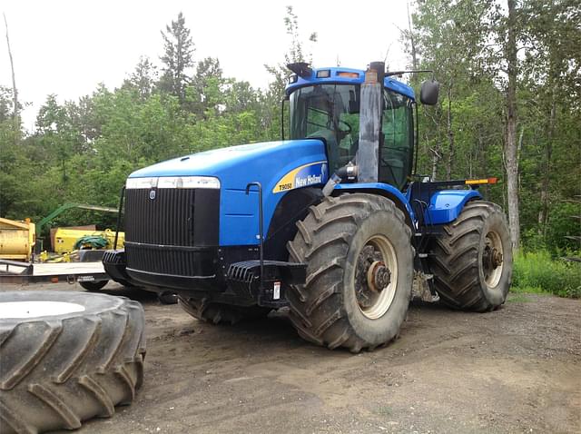 Image of New Holland T9050 equipment image 1