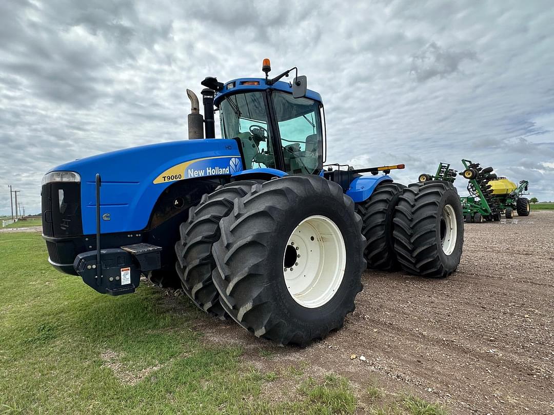 Image of New Holland T9060 Primary image