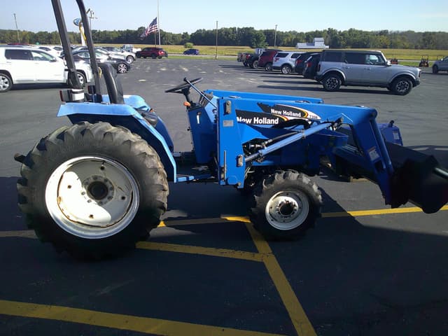 Image of New Holland TC30 equipment image 3