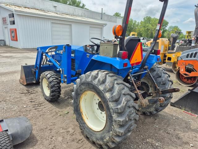 Image of New Holland TC30 equipment image 3