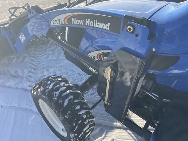 Image of New Holland TC40DA equipment image 4