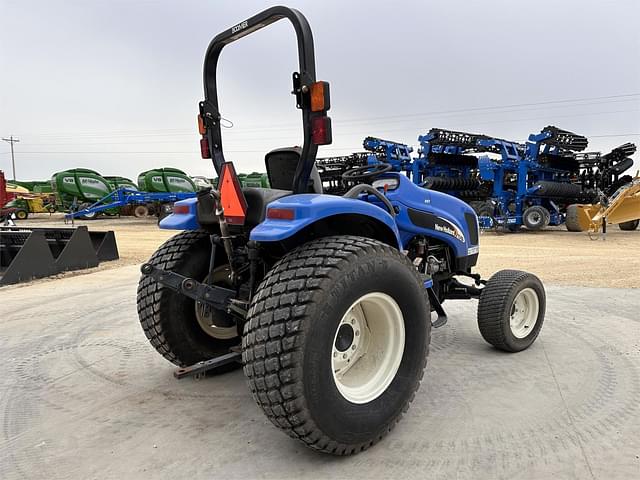 Image of New Holland TC45DA equipment image 2