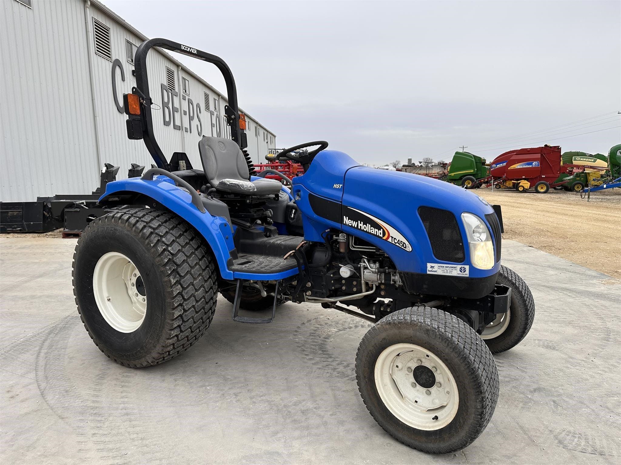 2007 New Holland TC45DA Equipment Image0