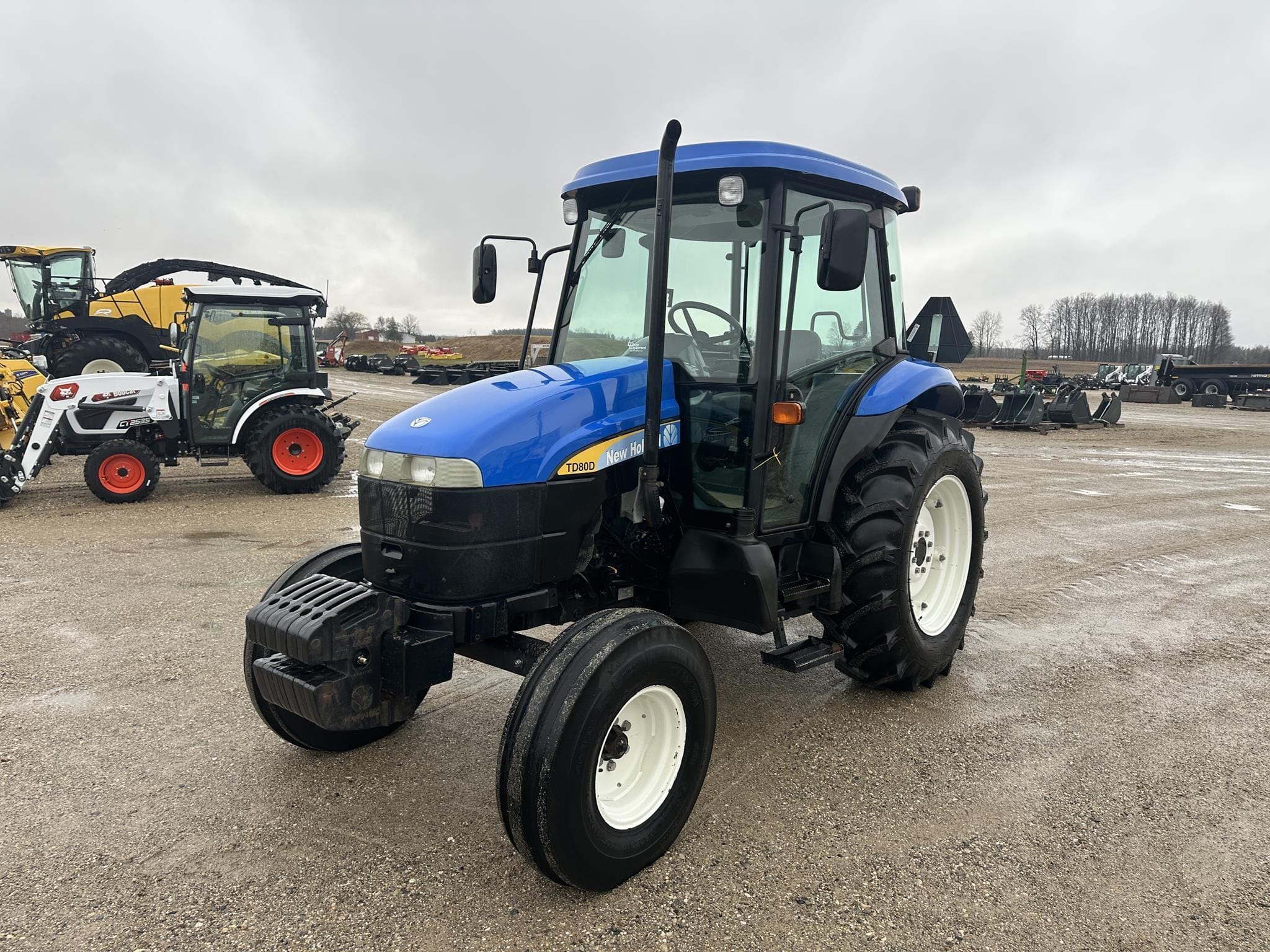 2007 New Holland TD80D Equipment Image0