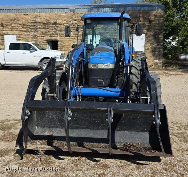 Image of New Holland TD95D equipment image 1