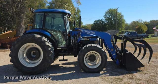 Image of New Holland TD95D equipment image 3