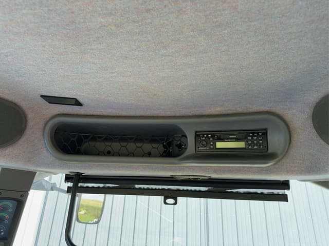 Image of New Holland TG215 equipment image 4