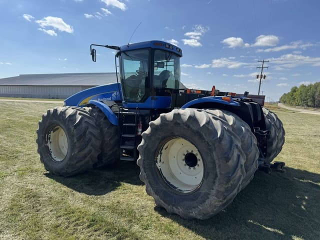 Image of New Holland TJ480 equipment image 2