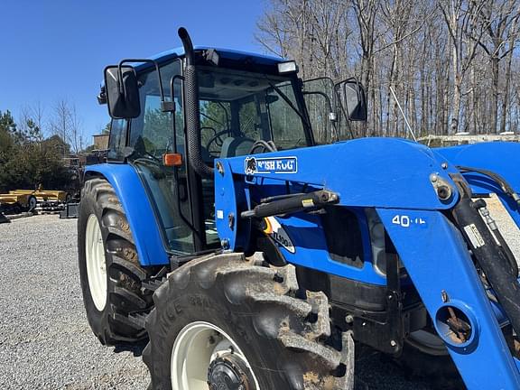 Image of New Holland TL100A equipment image 1