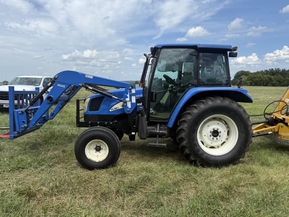 Image of New Holland TL80A equipment image 1