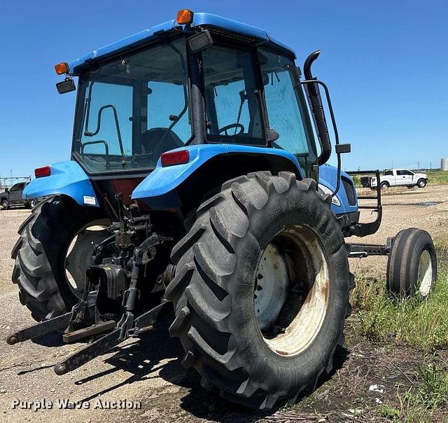 Image of New Holland TL80A equipment image 4
