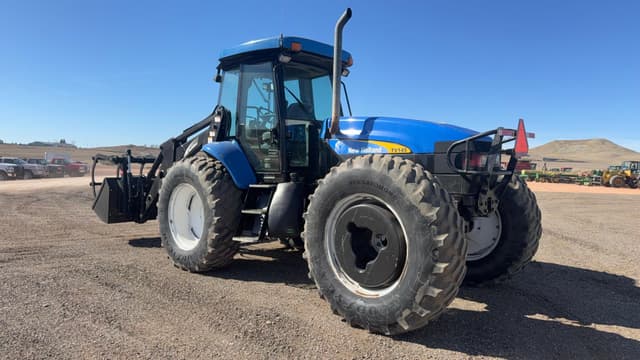 Image of New Holland TV145 equipment image 4