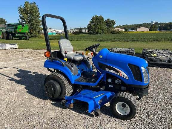 Image of New Holland TZ25DA equipment image 1