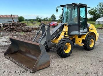 Main image New Holland W50TC