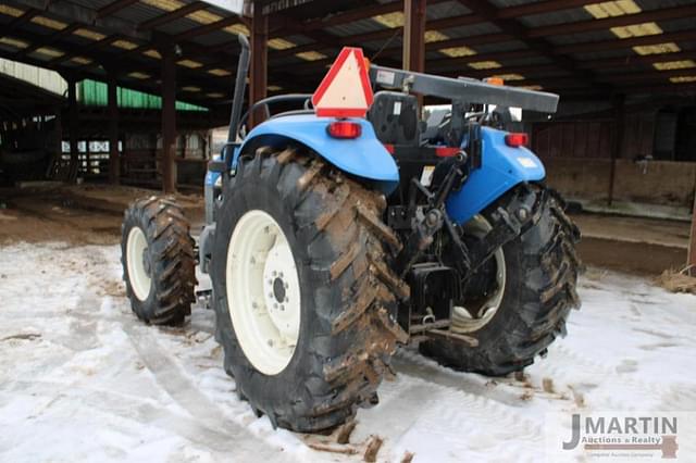 Image of New Holland TD95D equipment image 3