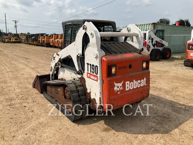 Image of Bobcat T190 equipment image 3