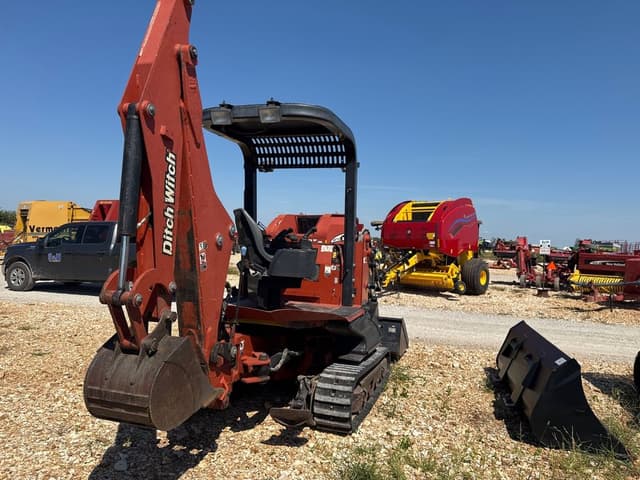 Image of Ditch Witch XT1600 equipment image 2