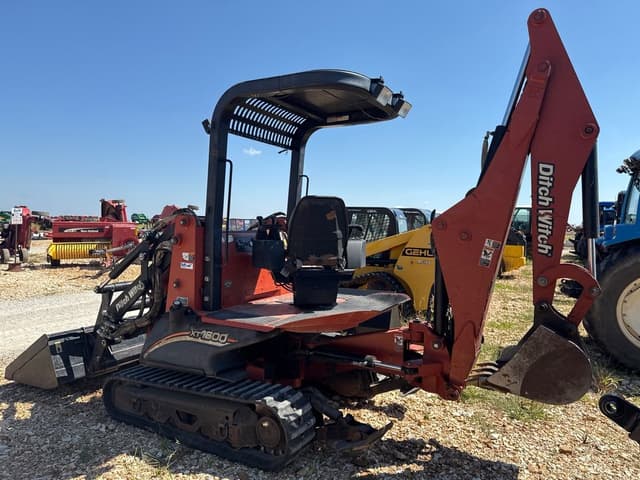 Image of Ditch Witch XT1600 equipment image 4