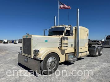 Main image Peterbilt 379