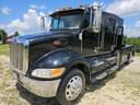 2007 Peterbilt 335 Image