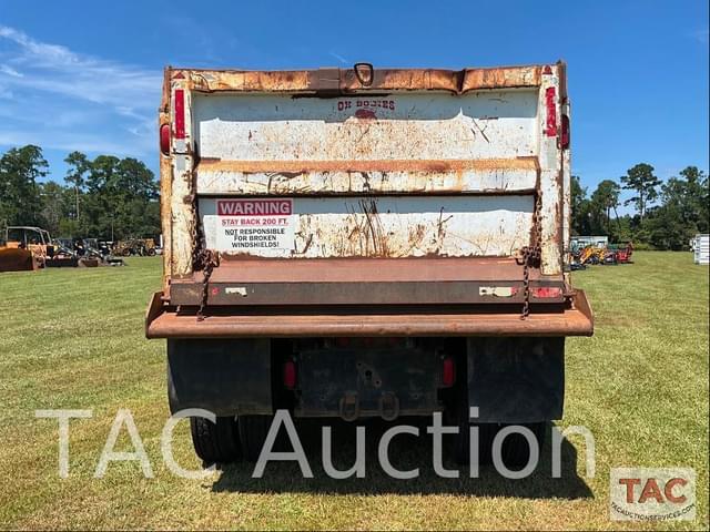 Image of Peterbilt 340 equipment image 3