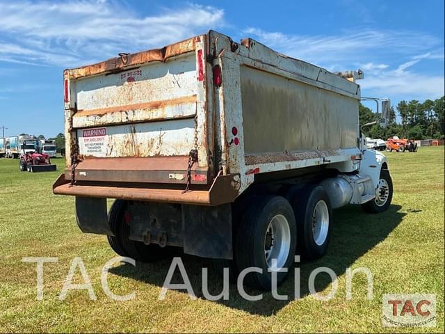 Image of Peterbilt 340 equipment image 4