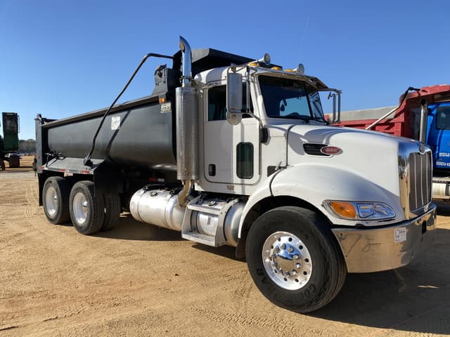 Image of Peterbilt 340 equipment image 3