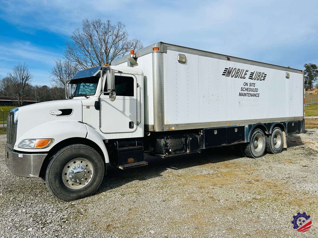 Image of Peterbilt 340 Primary image